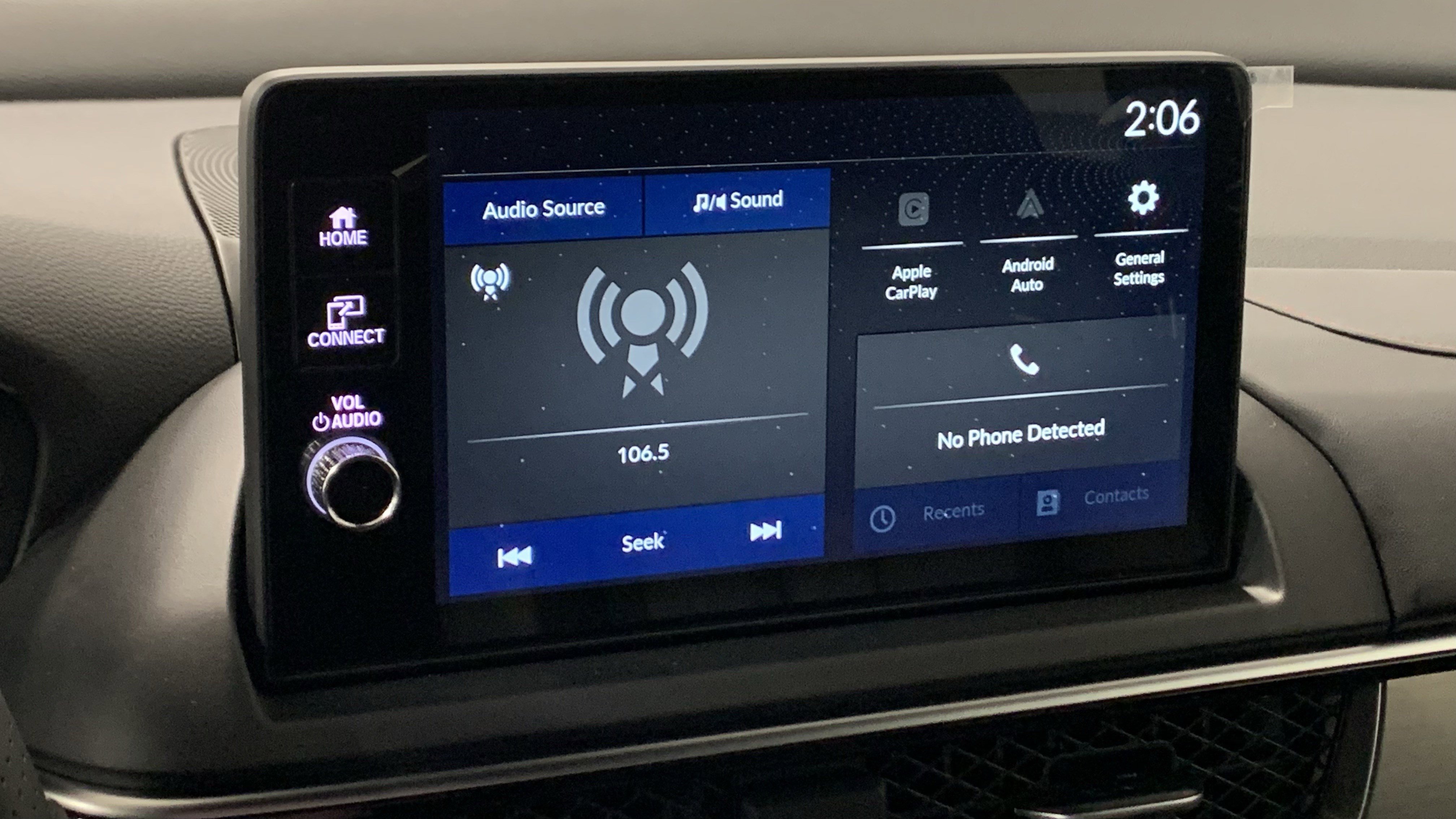 Used 2025 Acura ADX A-Spec image 28