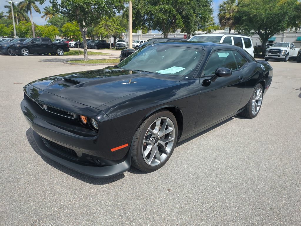 Used 2022 Dodge Challenger GT image 10