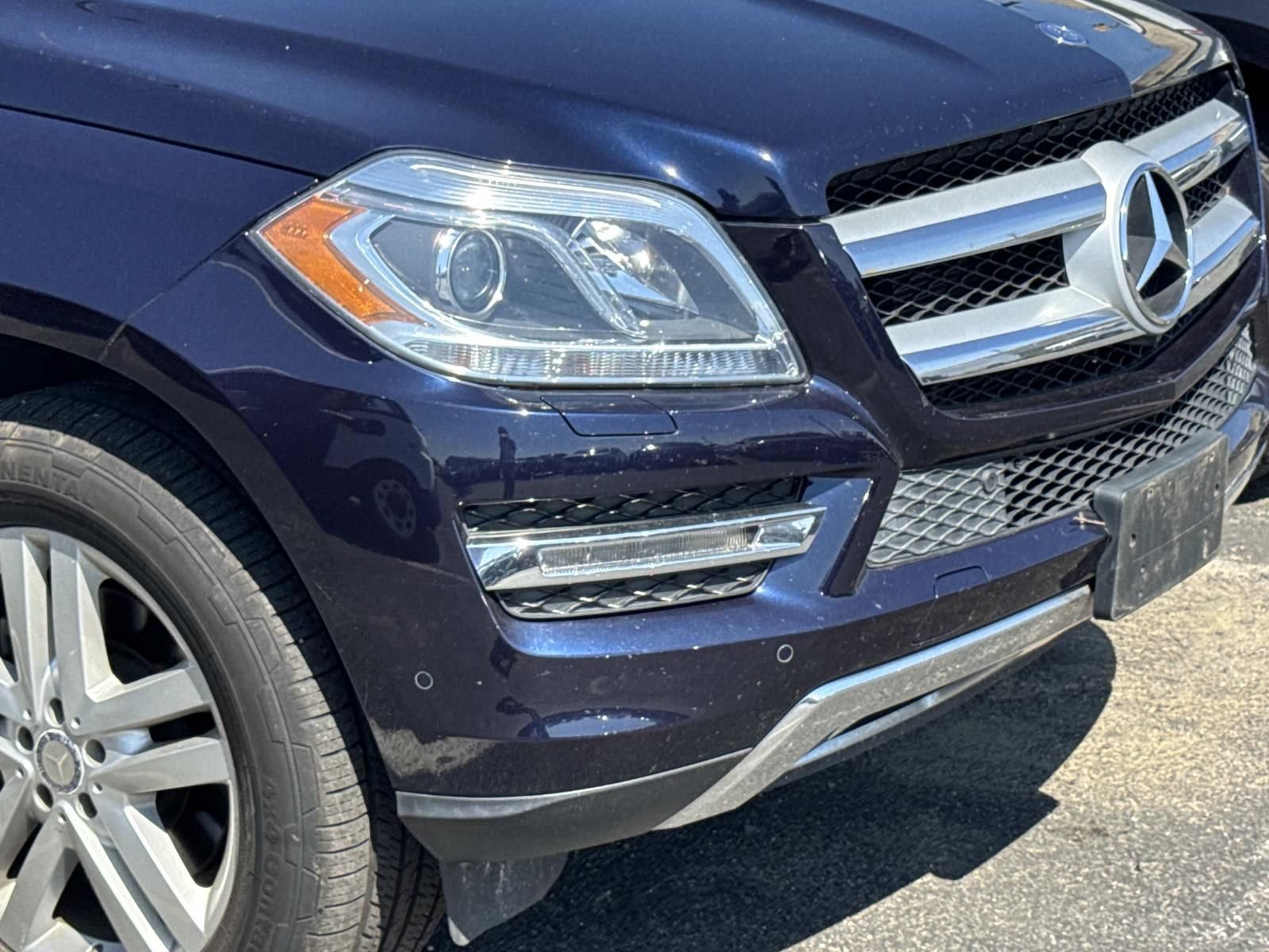 Used 2015 Mercedes-Benz GL 450 4MATIC image 4