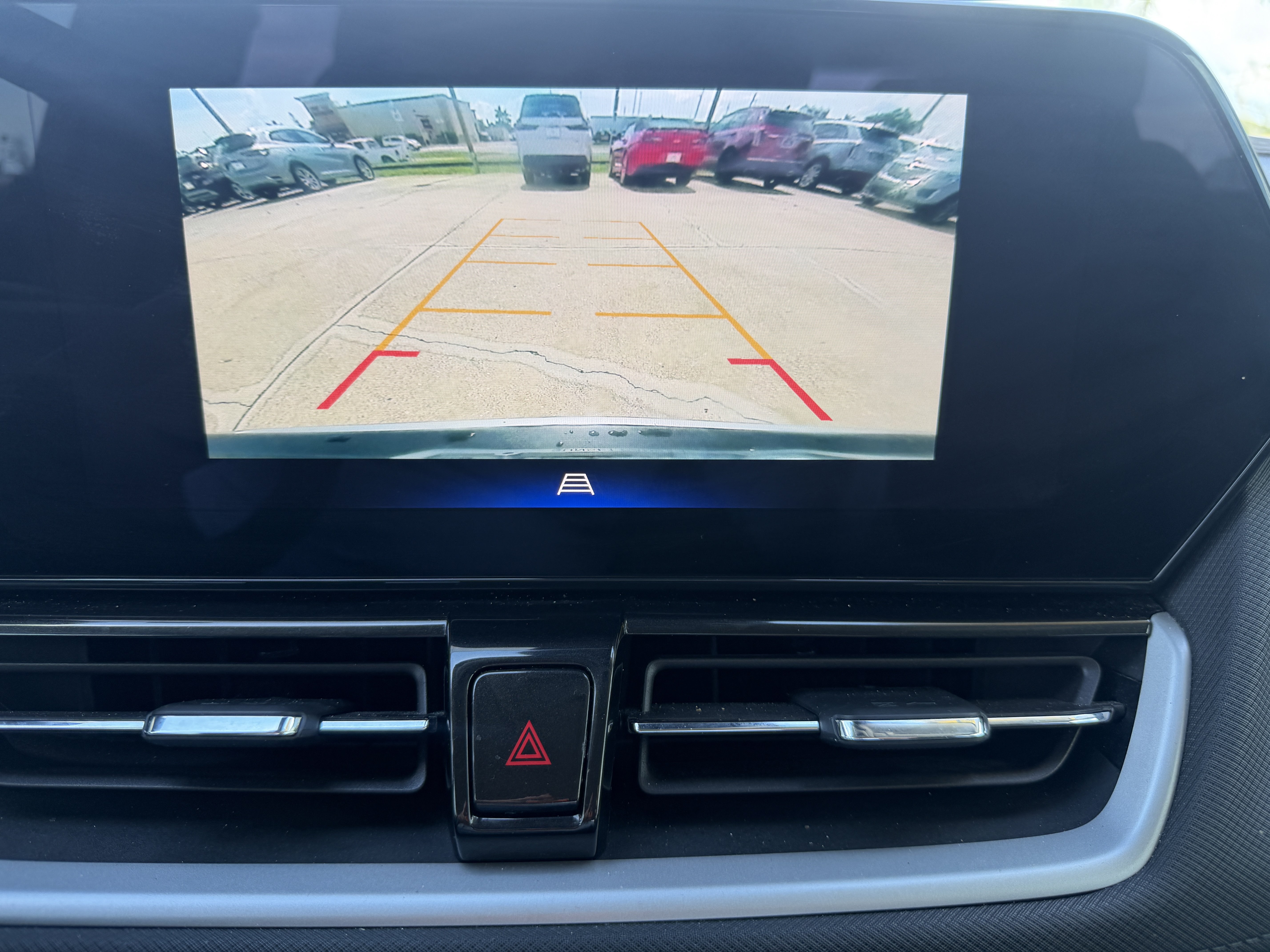 Used 2024 Chevrolet TrailBlazer LT w/ Convenience Package FWD image 19