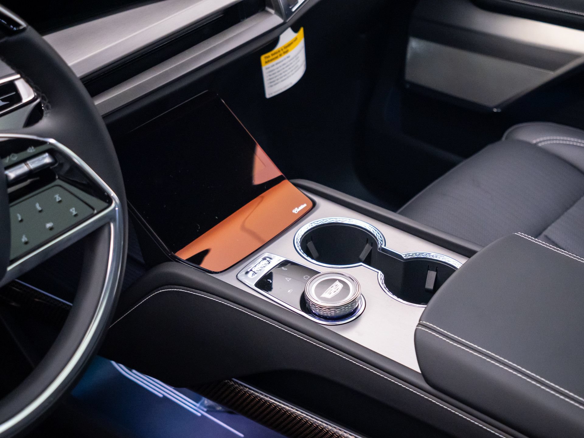 New 2027 Cadillac Vistiq Sport AWD/4WD image 11