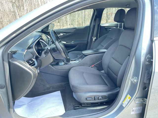 Used 2024 Chevrolet Malibu RS FWD image 19