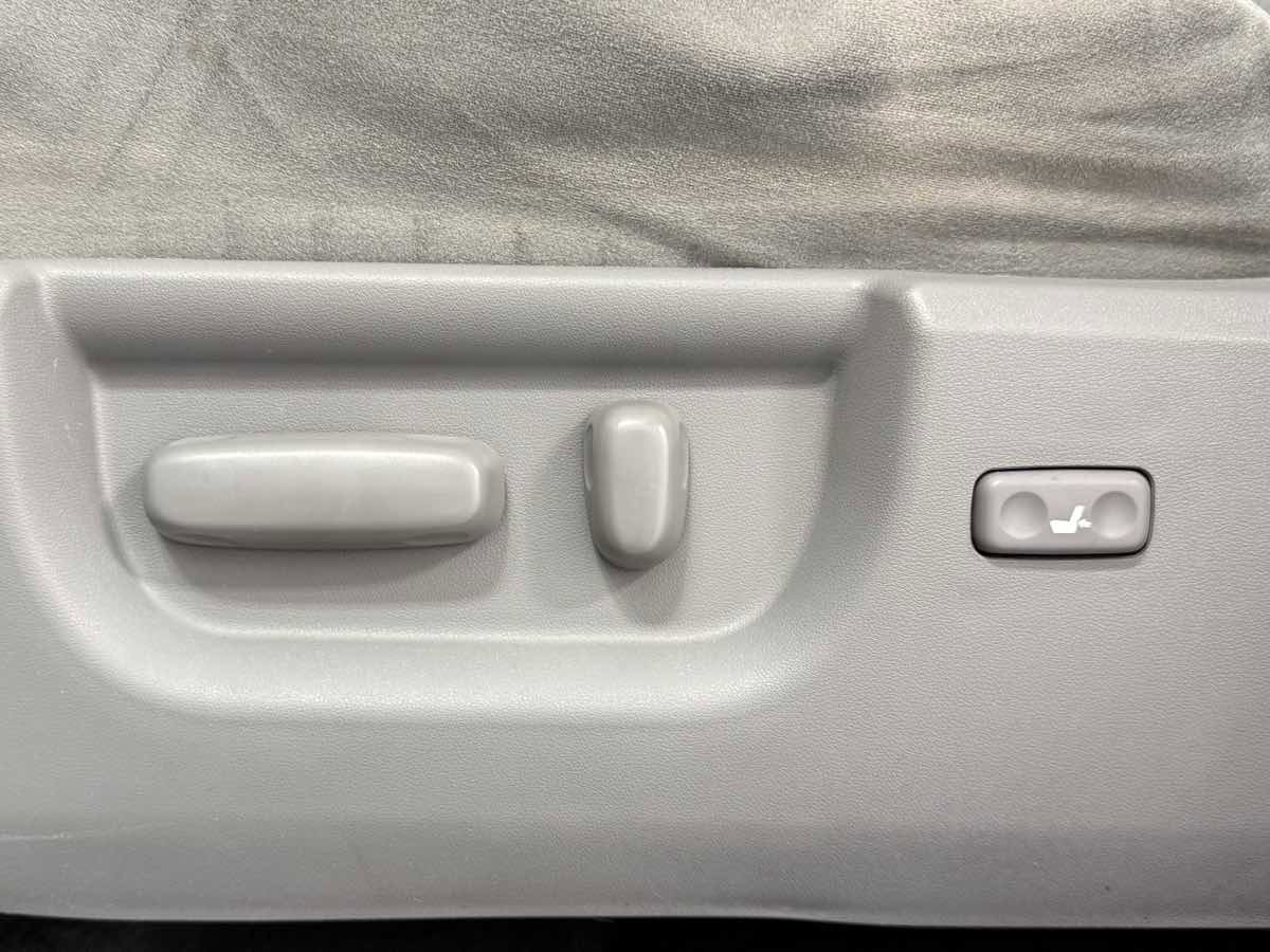 Used 2017 Toyota Sequoia SR5 image 22