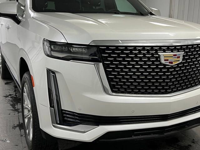 Used 2024 Cadillac Escalade ESV Premium Luxury w/ Performance Package AWD/4WD image 10