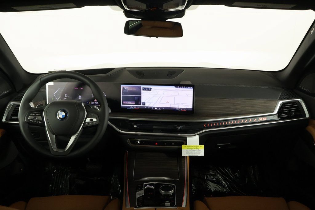 New 2026 BMW X5 xDrive50e AWD/4WD image 4