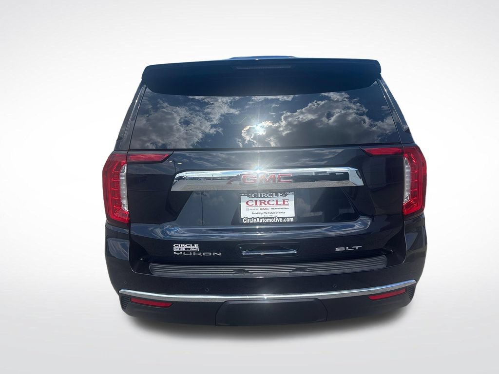 Used 2023 GMC Yukon XL SLT w/ SLT Premium Package AWD/4WD image 6