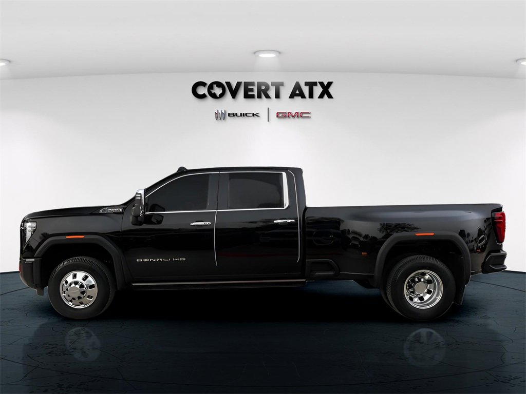 Used 2024 GMC Sierra 3500 Denali Ultimate image 3