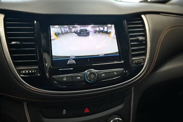 Used 2020 Chevrolet Trax LS AWD/4WD image 16