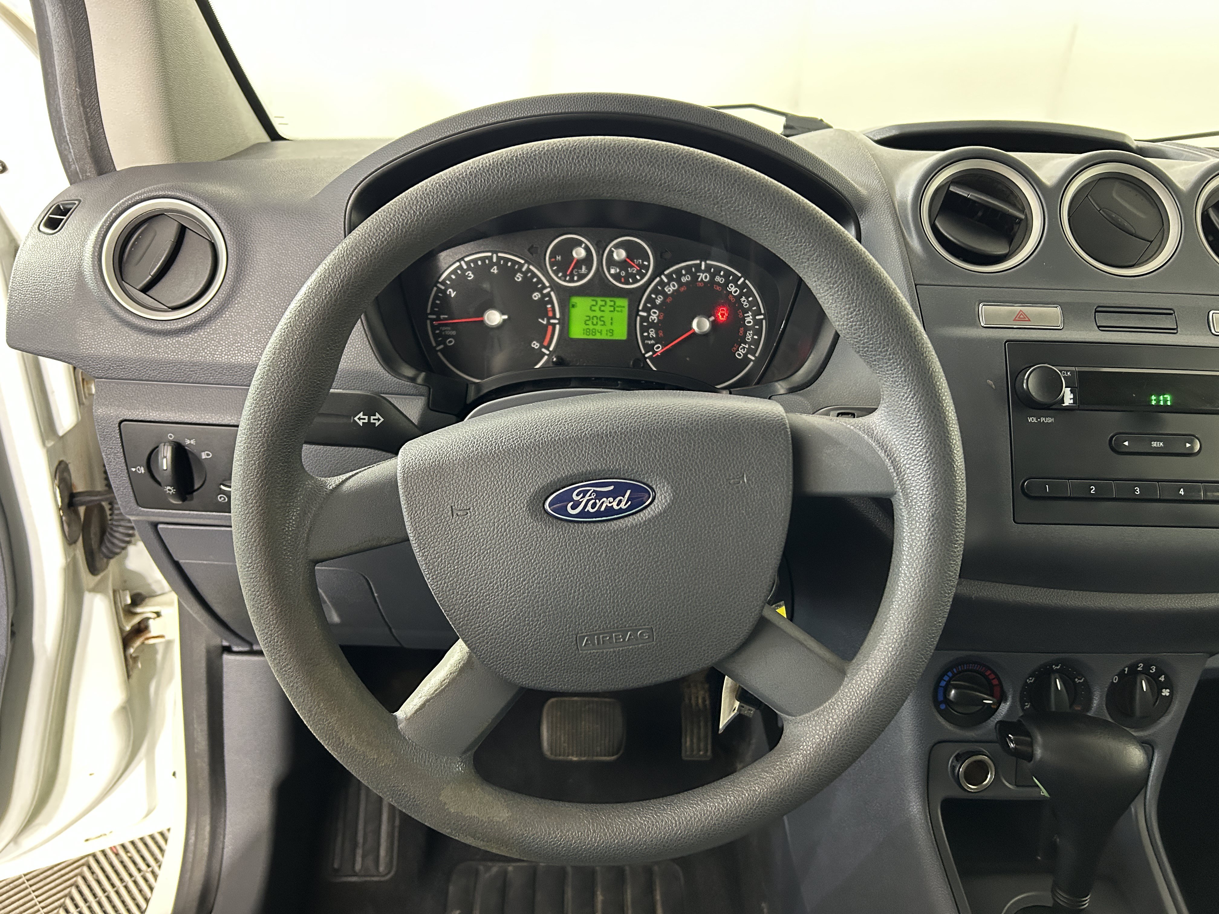 Used 2013 Ford Transit Connect XL FWD image 13