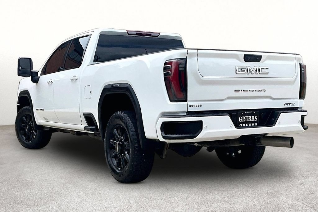 Used 2025 GMC Sierra 2500 AT4 AWD/4WD image 16