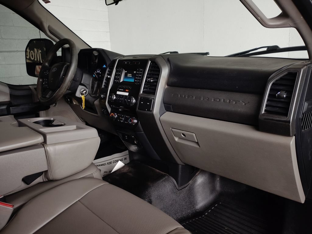 Used 2017 Ford F250 XL w/ Power Equipment Group RWD image 13