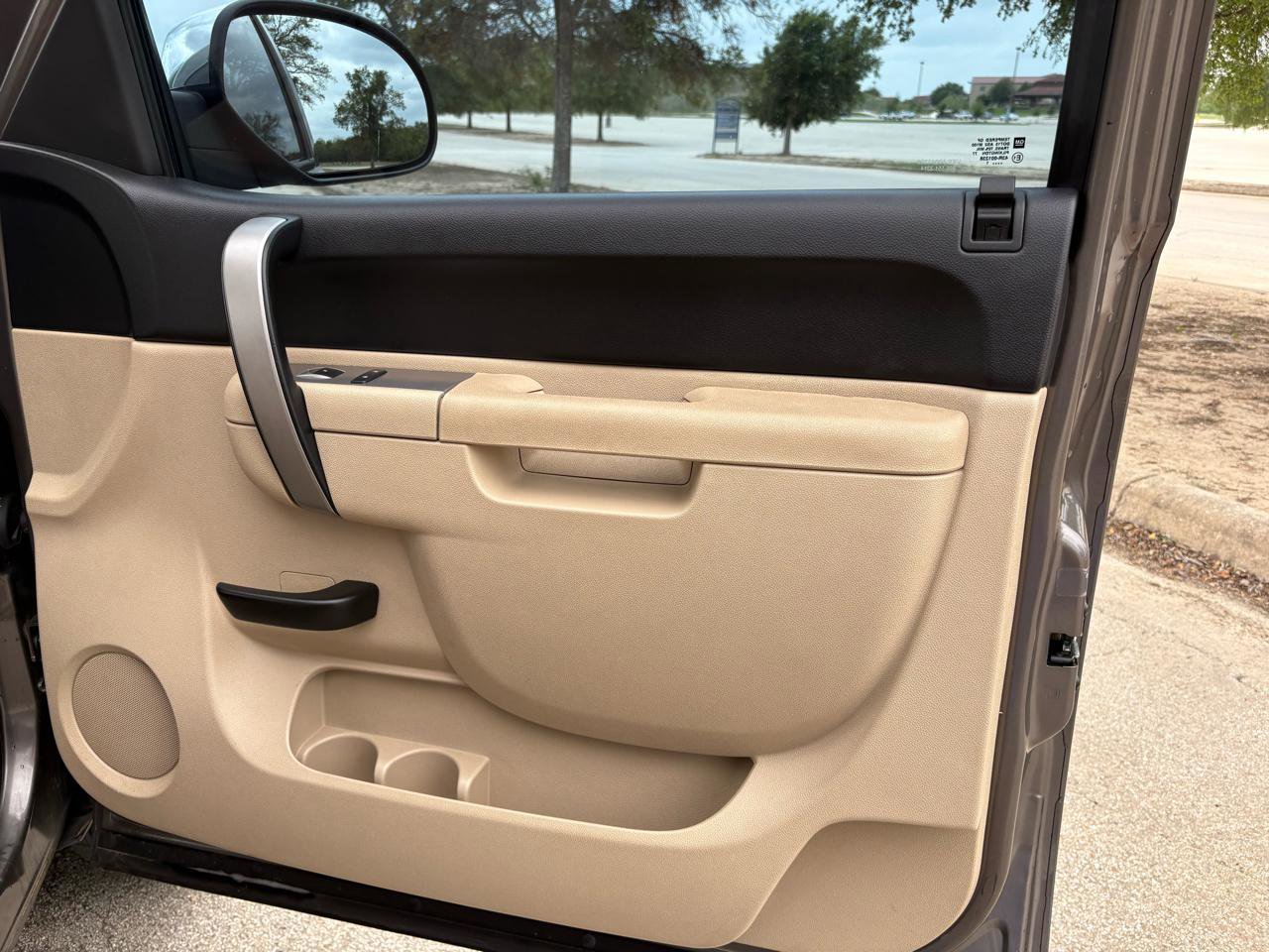 Used 2011 Chevrolet Silverado 1500 LT w/ All-Star Edition image 33