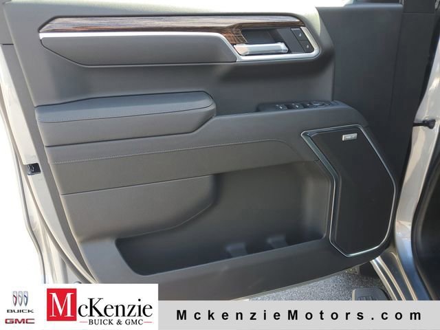 New 2026 GMC Sierra 1500 Elevation w/ Elevation Premium Package AWD/4WD image 8