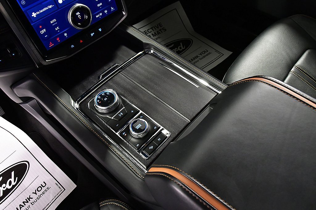 Used 2024 Ford Expedition Max Platinum image 22