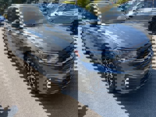 Certified 2022 Volkswagen Jetta Sport image 5