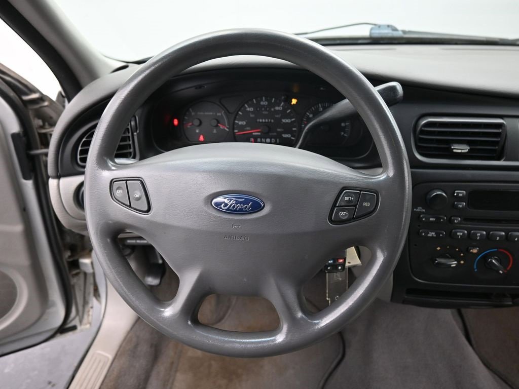 Used 2002 Ford Taurus SE image 13