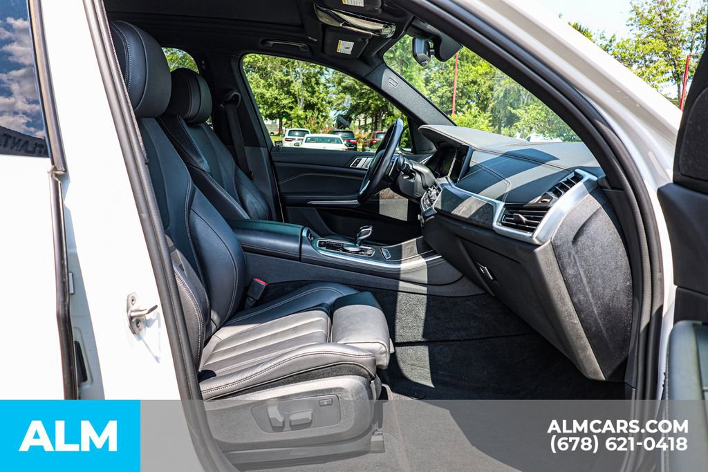 Used 2021 BMW X5 xDrive40i AWD/4WD image 22