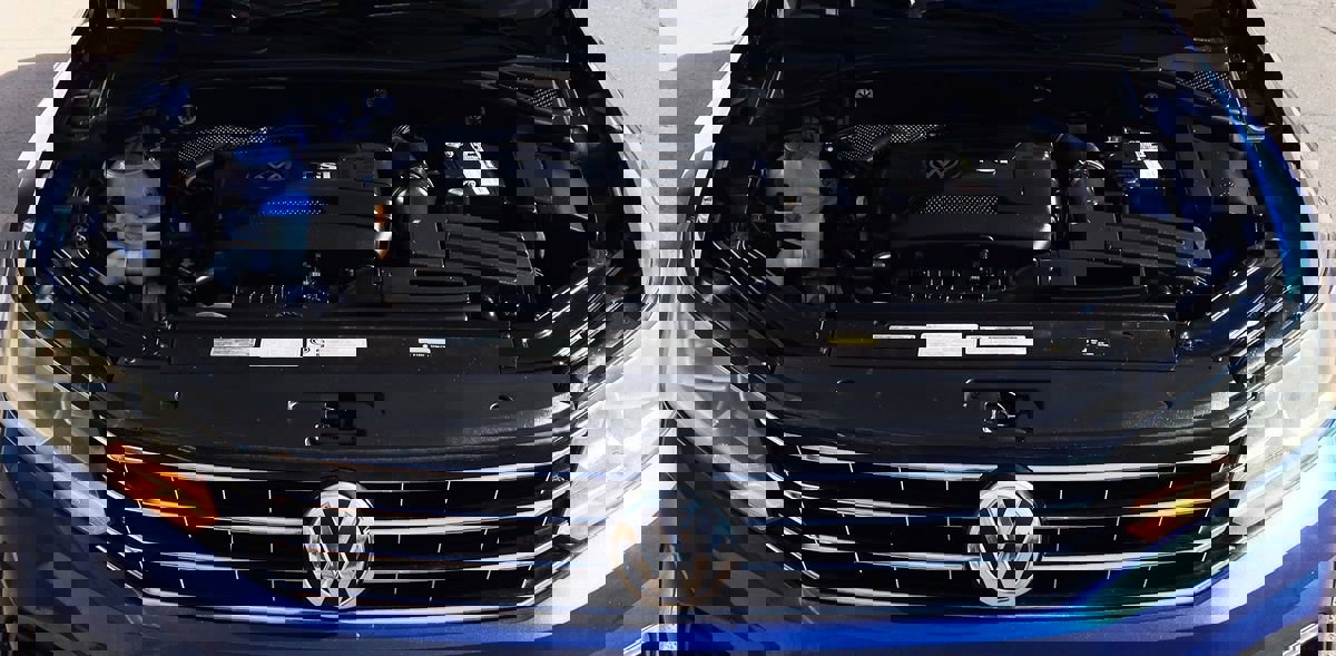 Used 2017 Volkswagen Passat 1.8T S image 54