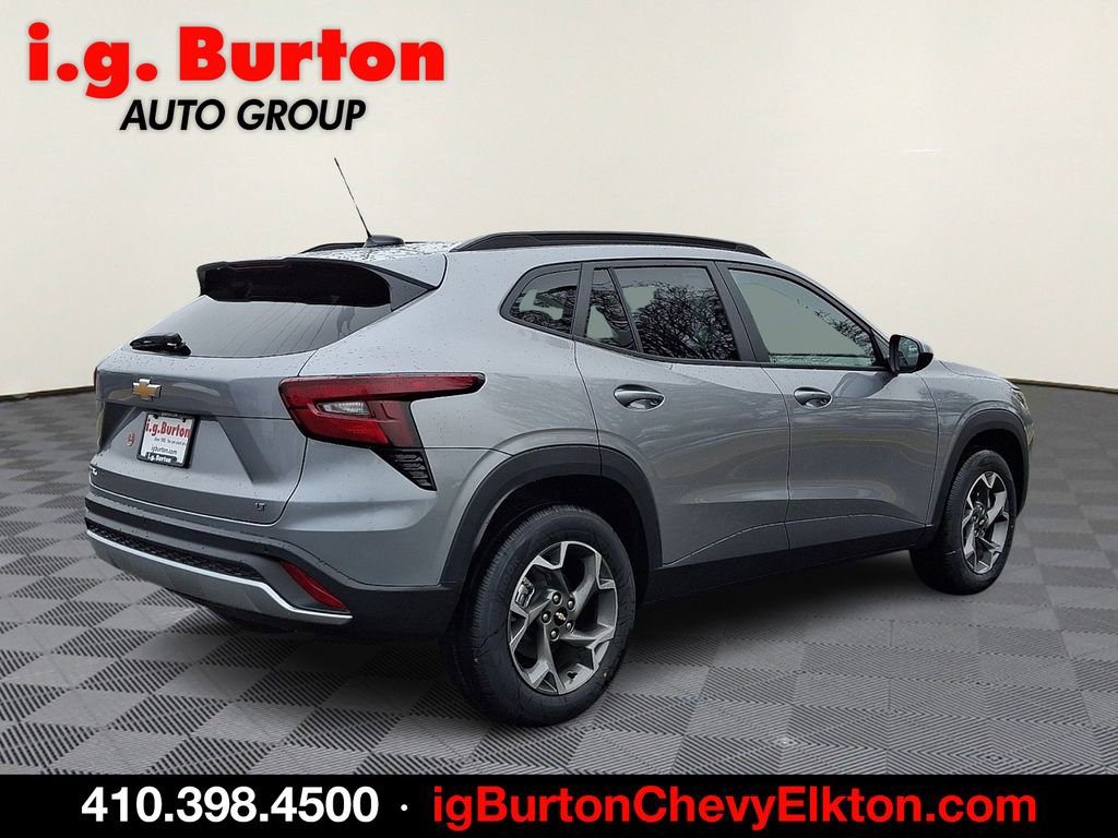 New 2026 Chevrolet Trax LT w/ Driver Confidence Package image 4