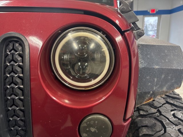 Used 2012 Jeep Wrangler Unlimited Sahara w/ Trailer Tow Group image 27