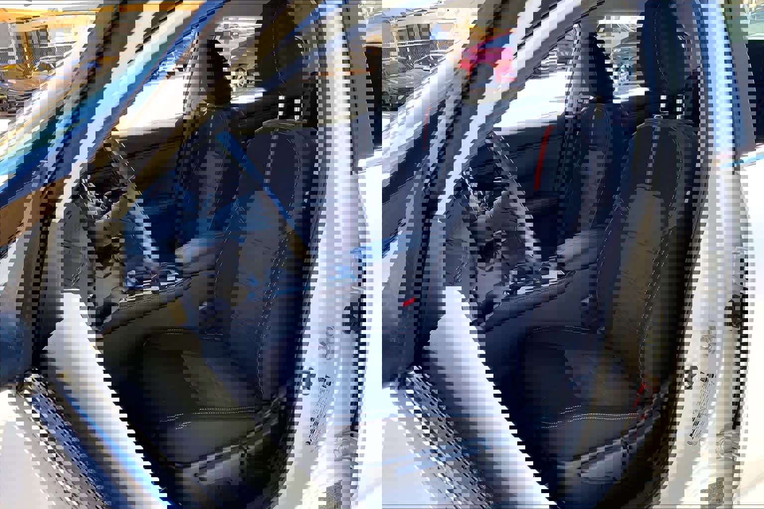 Used 2022 Nissan Sentra SR w/ Midnight Edition image 7