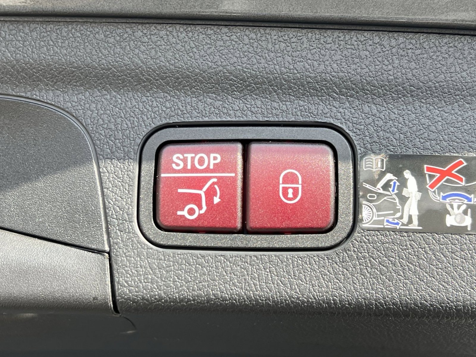 New 2026 Mercedes-Benz GLE 450 4MATIC image 25