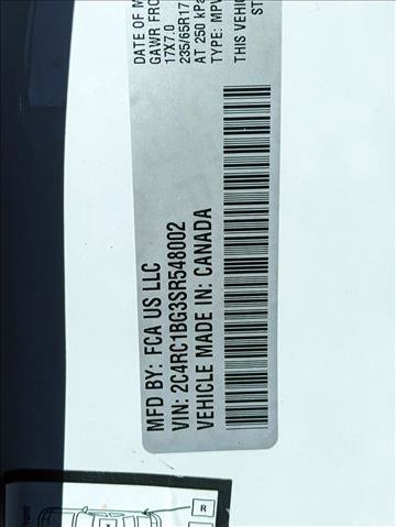 Used 2025 Chrysler Pacifica Select image 23