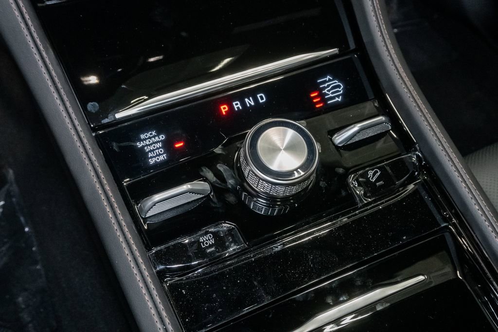 New 2026 Jeep Grand Cherokee L Summit image 23