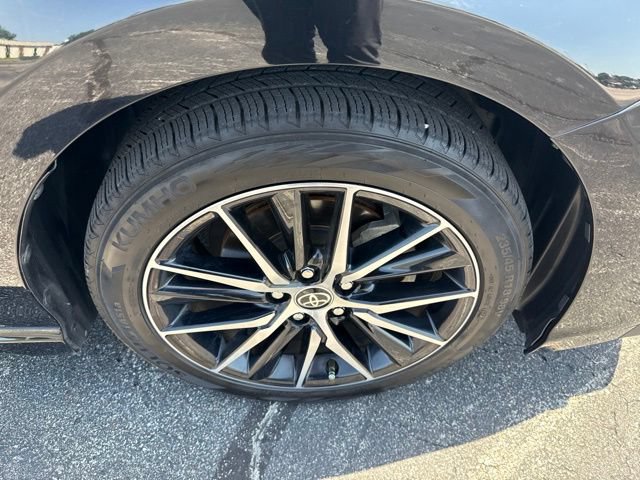 Certified 2021 Toyota Camry SE FWD image 13