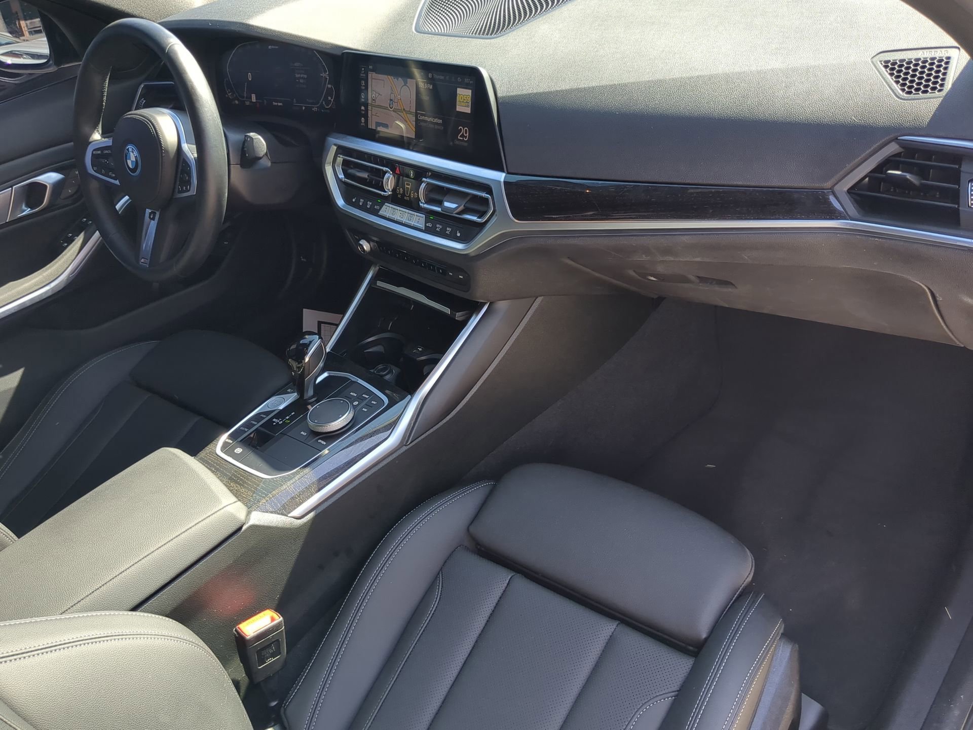 Used 2022 BMW 330e w/ M Sport Package image 36