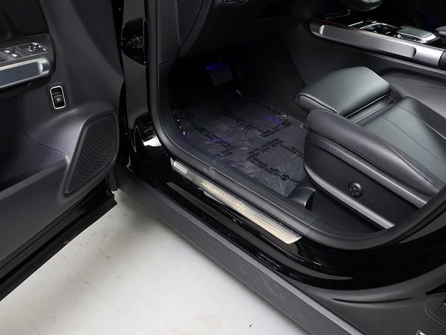 Certified 2023 Mercedes-Benz GLB 250 4MATIC image 25