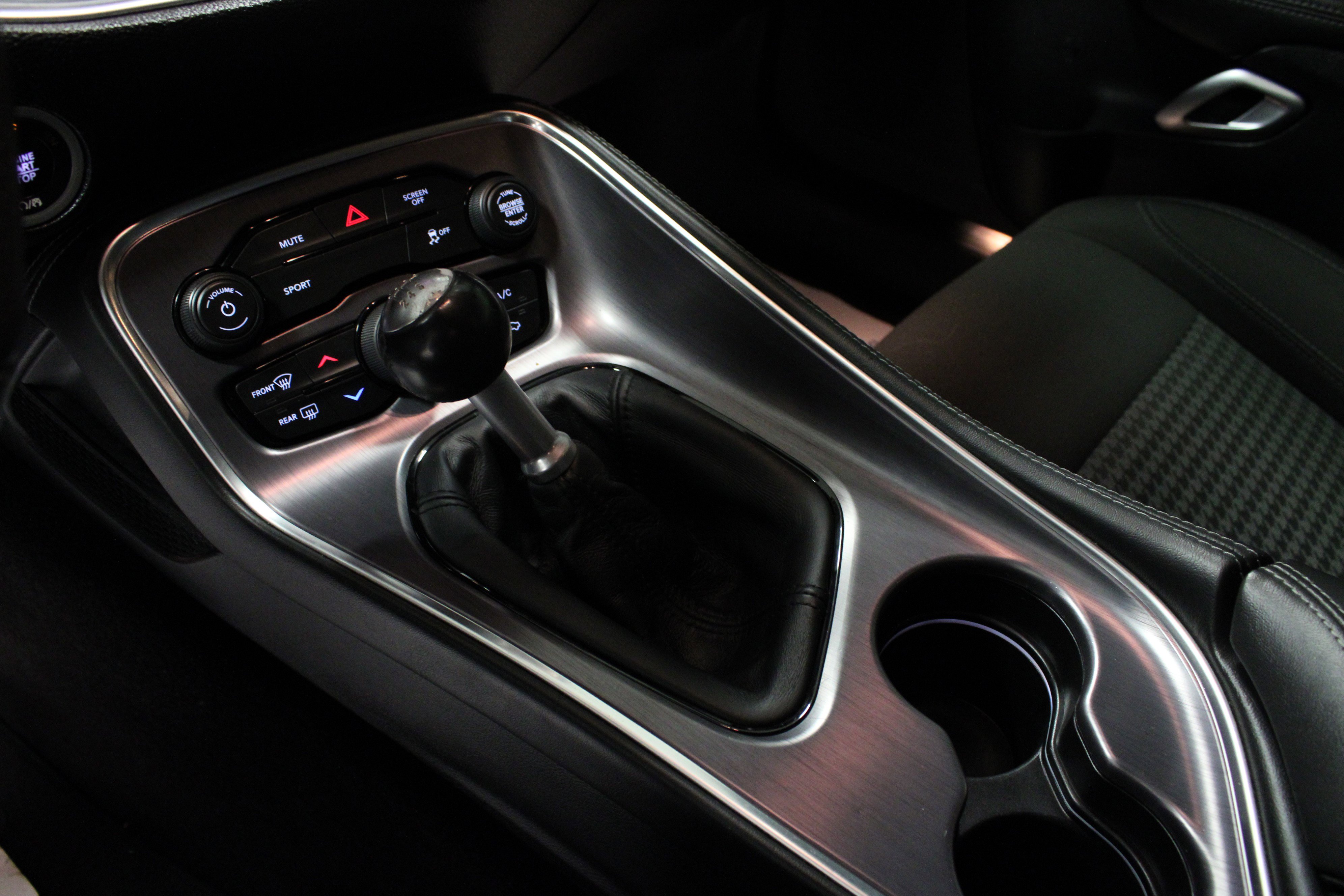 Used 2017 Dodge Challenger R/T w/ Blacktop Package image 21