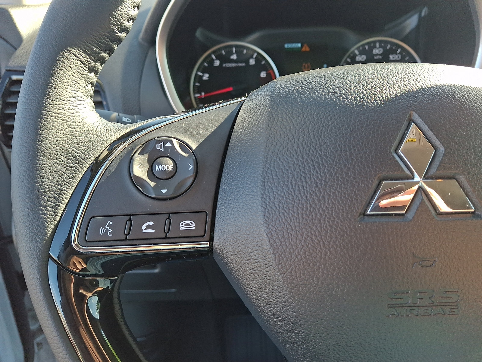 Used 2024 Mitsubishi Eclipse Cross SE AWD/4WD image 23