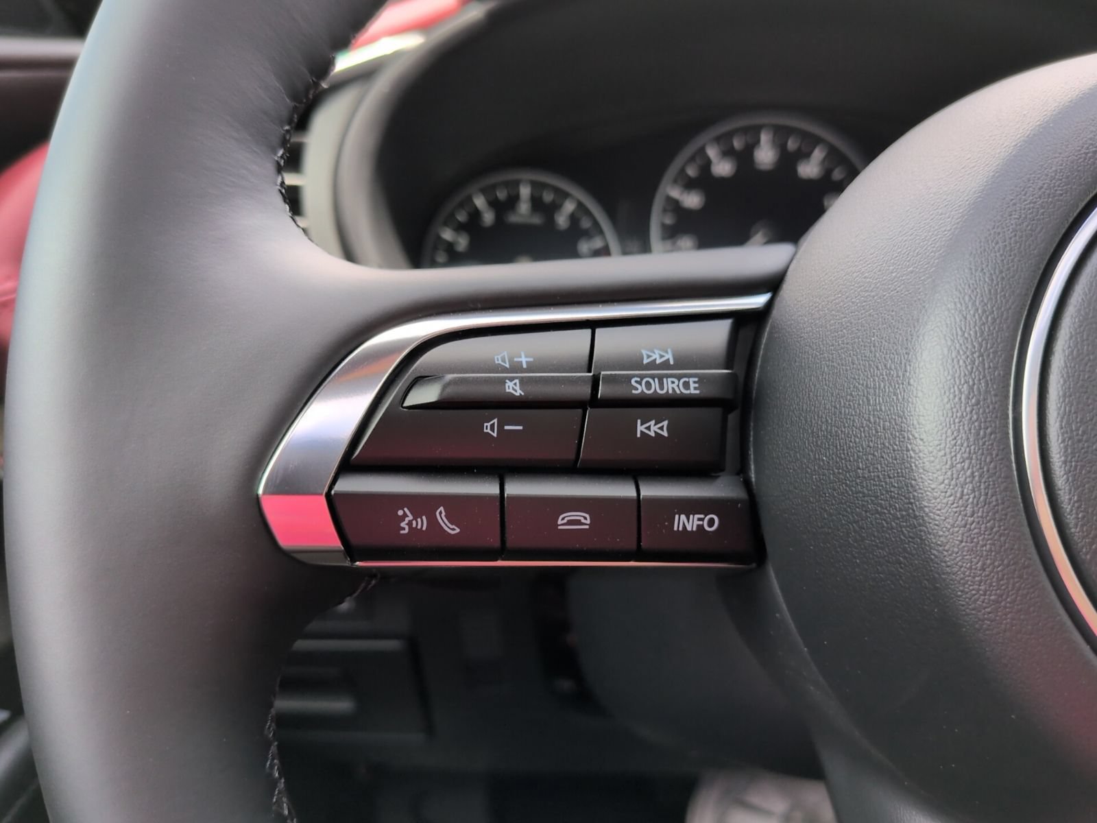 New 2026 MAZDA MAZDA3 Hatchback w/ Appearance Package AWD/4WD image 18