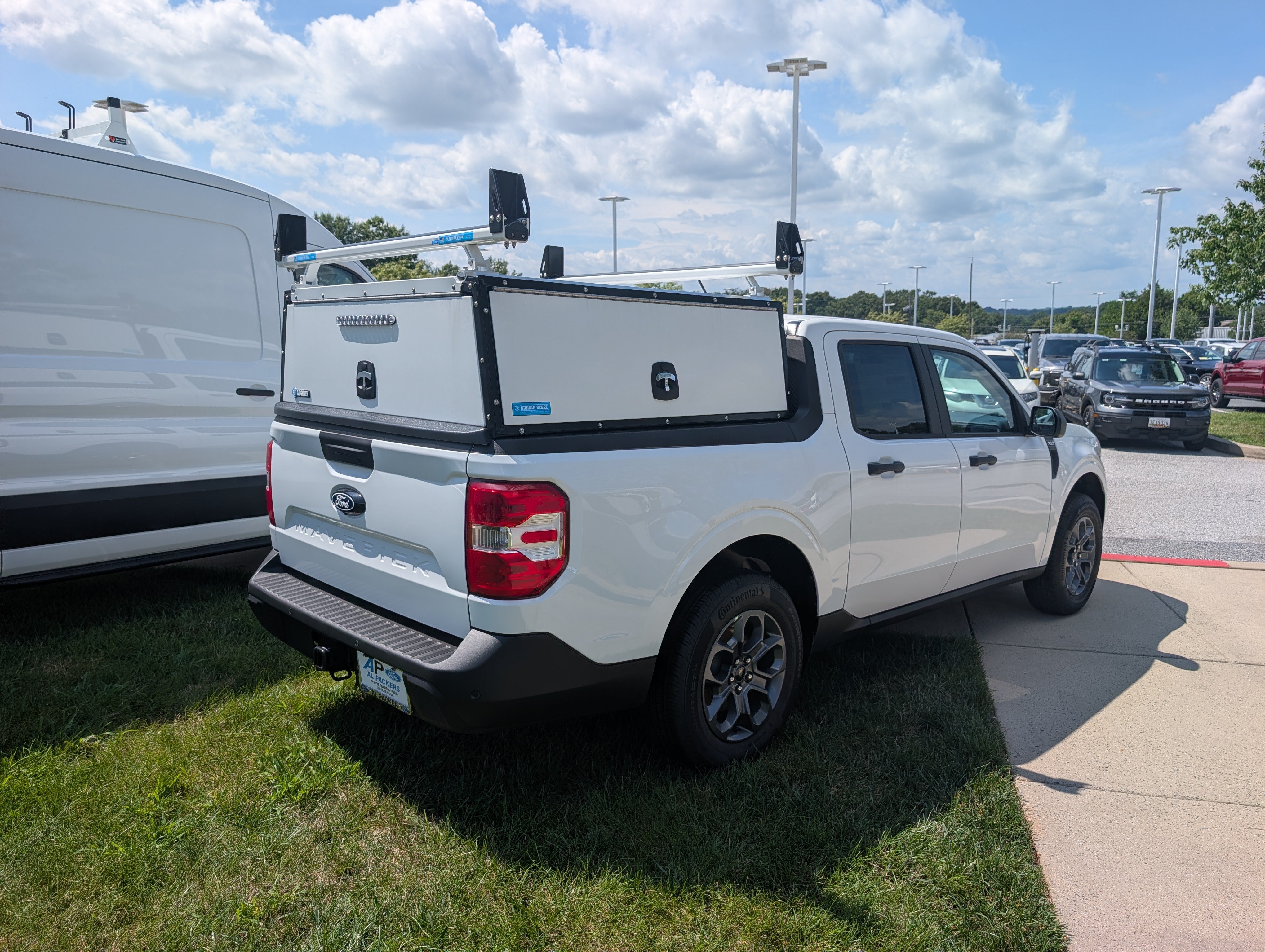 New 2026 Ford Maverick XLT FWD image 2