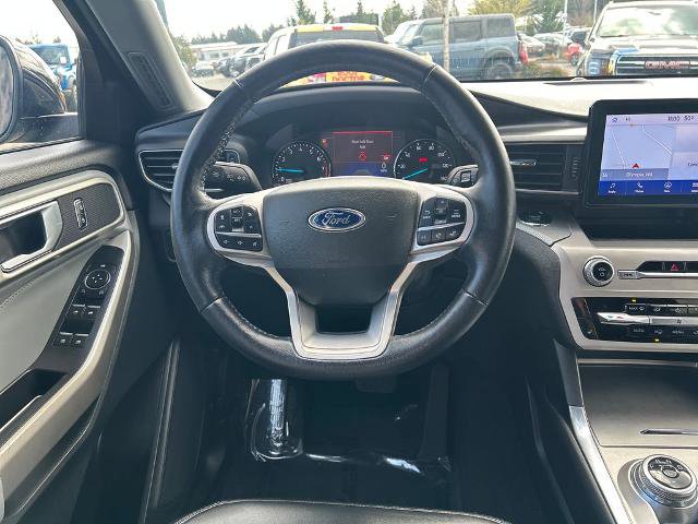 Certified 2022 Ford Explorer XLT w/ Equipment Group 202A image 35