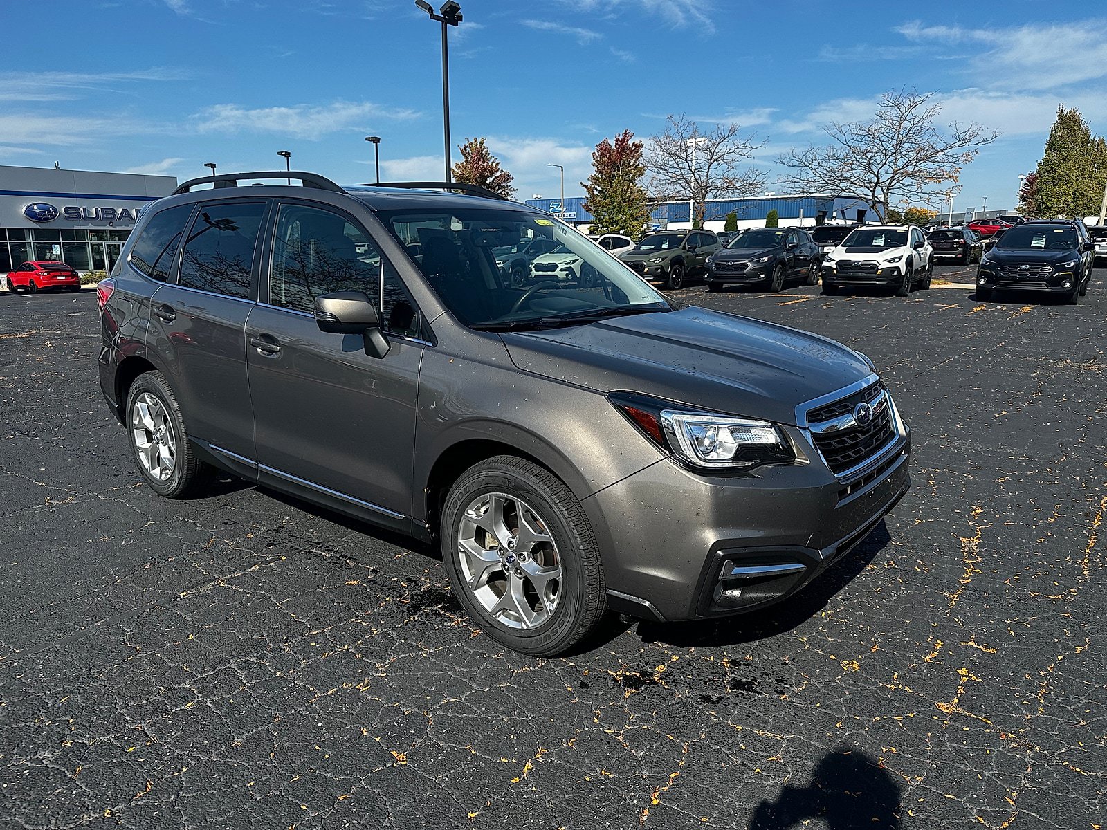 Used 2018 Subaru Forester 2.5i Touring w/ Popular Package #3B AWD/4WD image 1