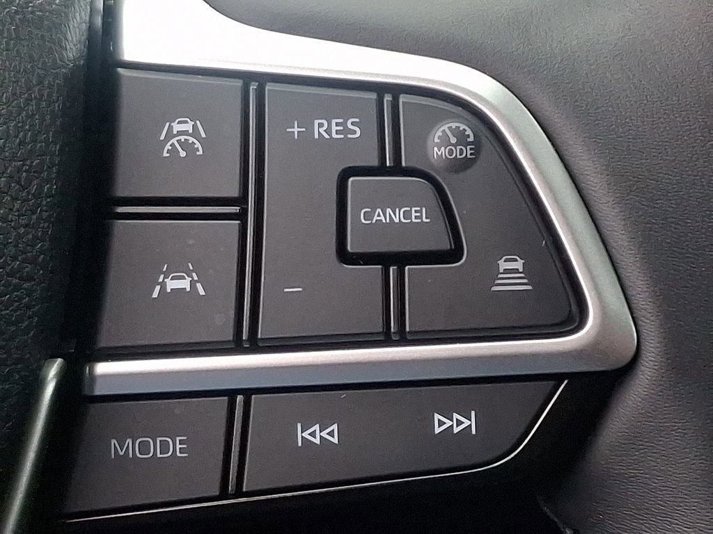 Used 2026 Toyota Grand Highlander LE image 22