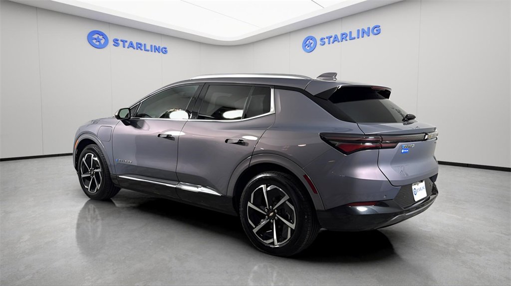 Used 2025 Chevrolet Equinox EV LT image 5