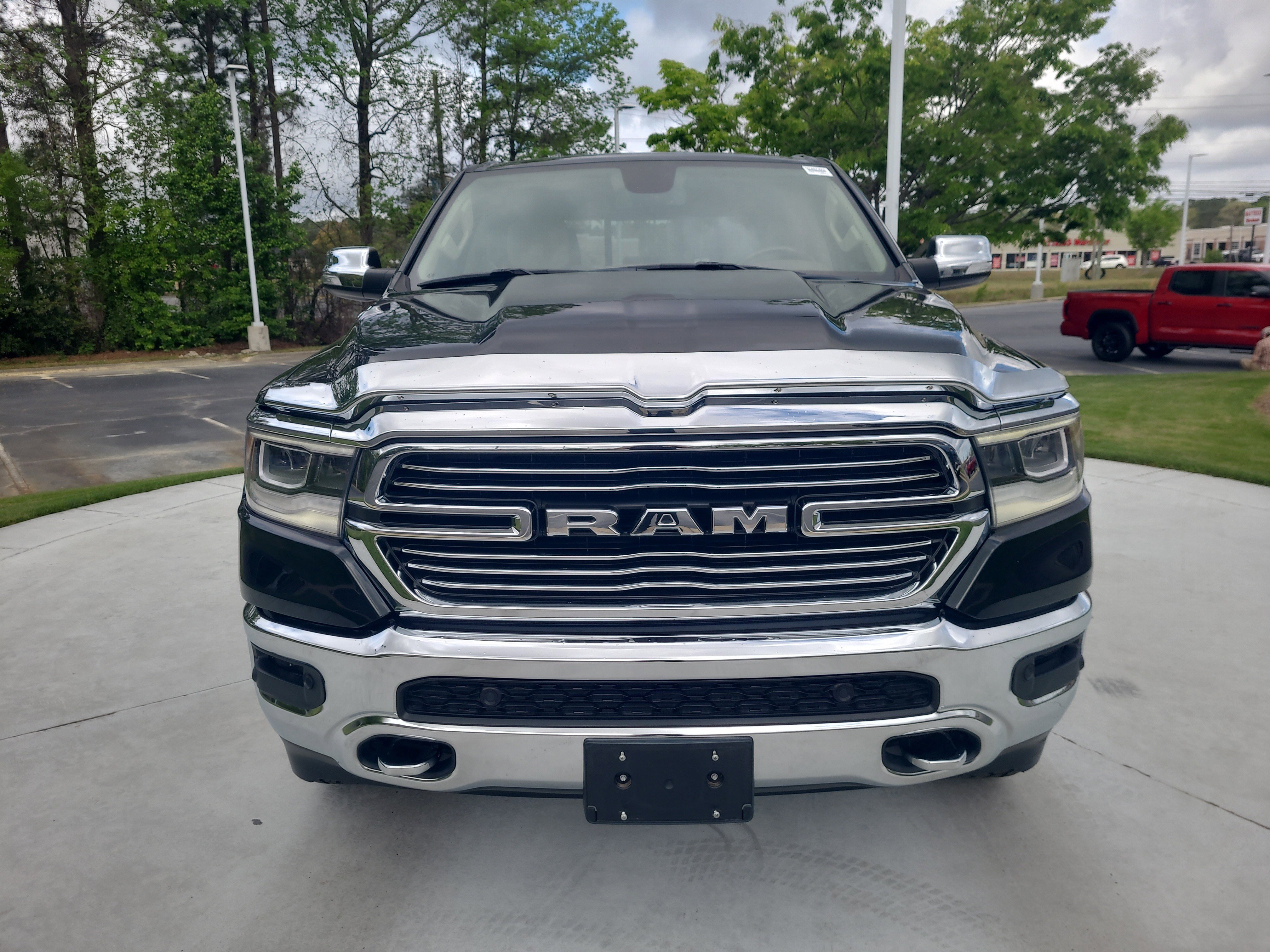 Used 2019 RAM 1500 Laramie image 3