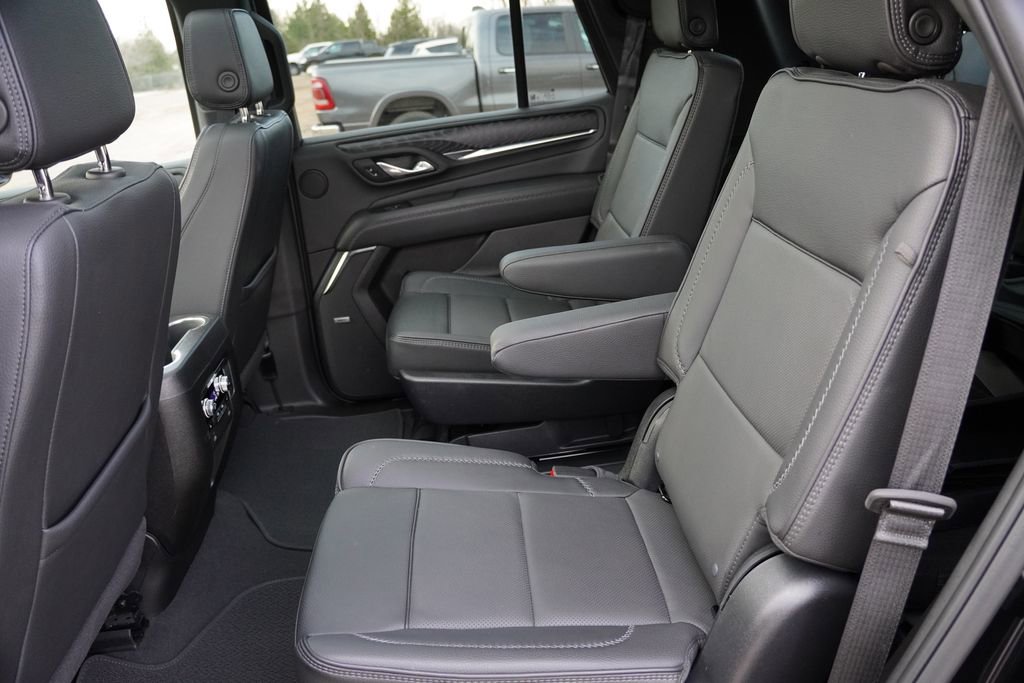 Certified 2023 GMC Yukon Denali image 18
