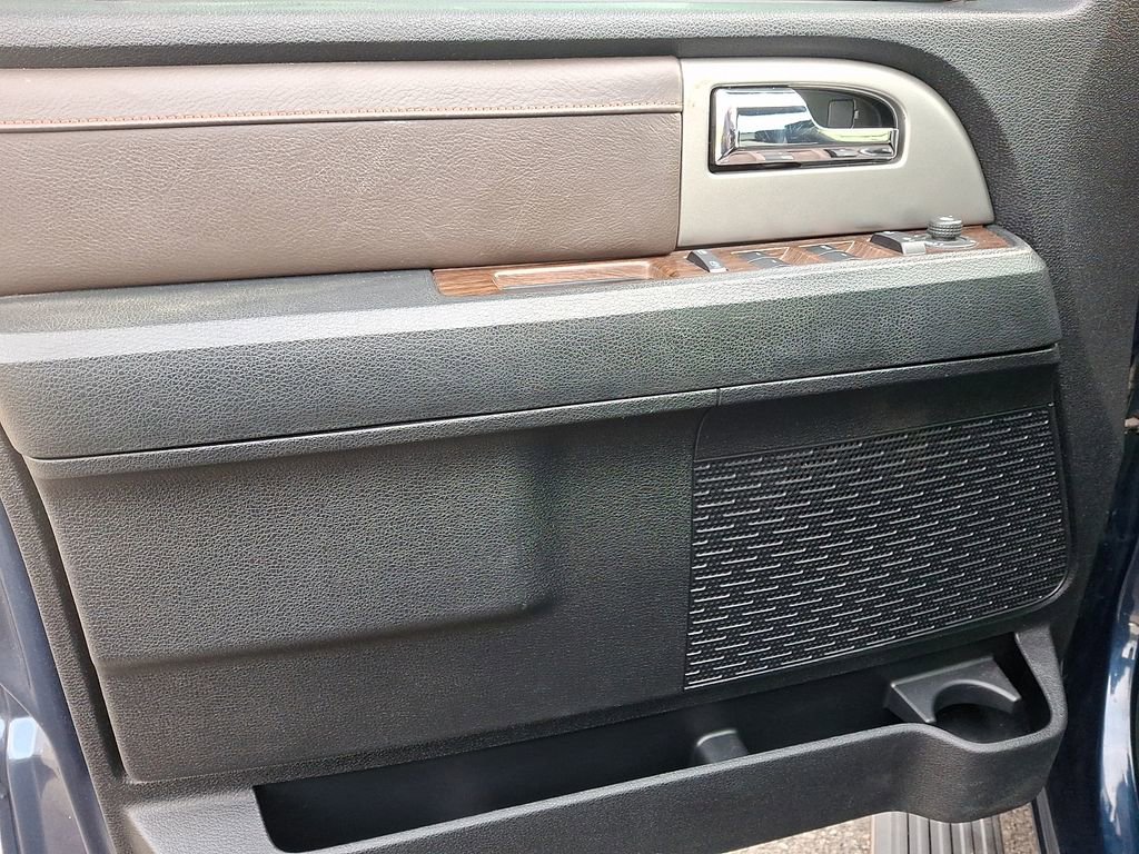 Used 2016 Ford Expedition King Ranch image 12