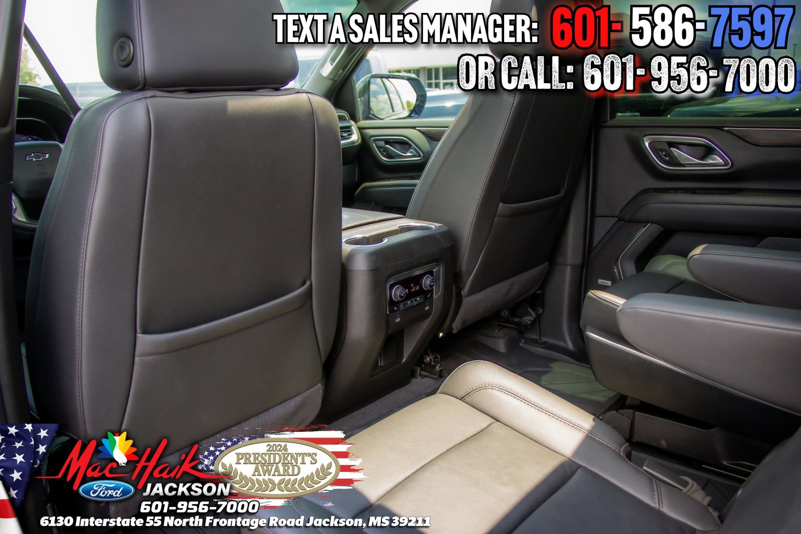 Used 2024 Chevrolet Suburban Z71 w/ Luxury Package AWD/4WD image 12
