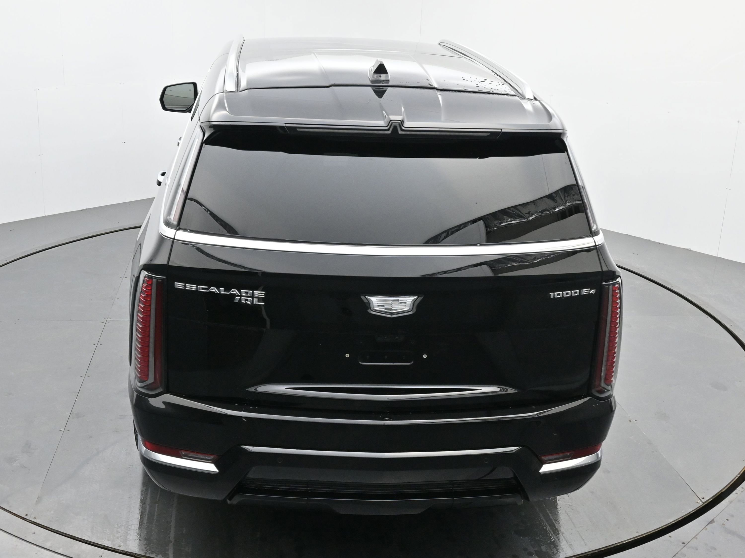 New 2026 Cadillac Escalade IQL Luxury w/ LPO, Floor Liner Package AWD/4WD image 26