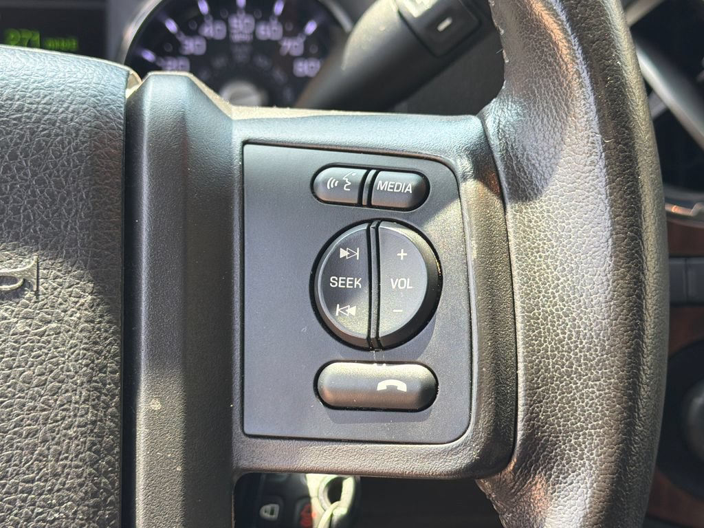 Used 2016 Ford F250 Lariat w/ Lariat Ultimate Package AWD/4WD image 32