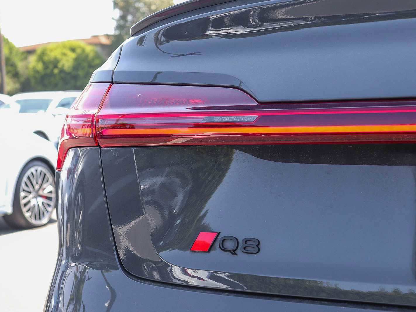 Used 2024 Audi Q8 e-tron Prestige w/ Prestige Package AWD/4WD image 11