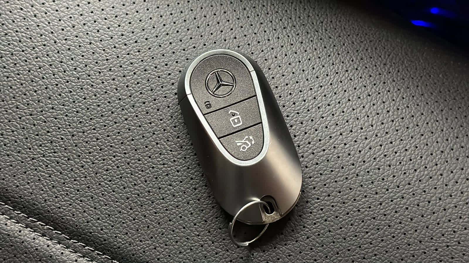 New 2026 Mercedes-Benz GLC 300 4MATIC image 35