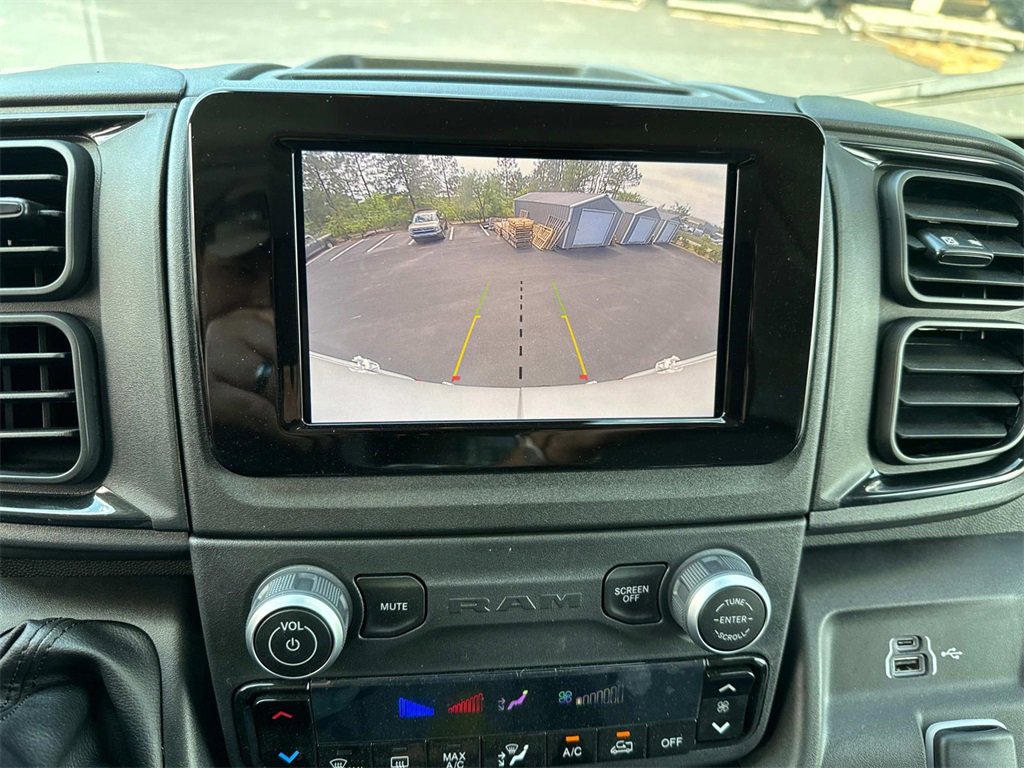 New 2024 RAM ProMaster 3500 w/ Convenience Group image 22