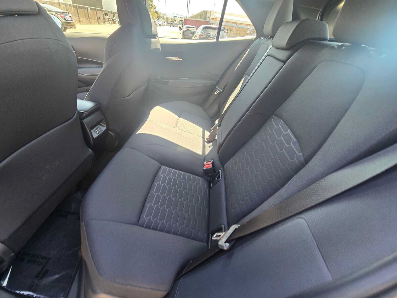 Used 2025 Toyota Corolla SE FWD image 16