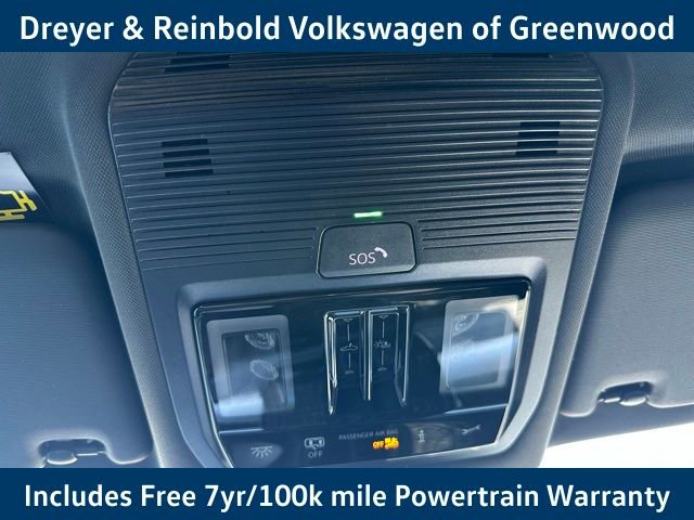 New 2025 Volkswagen Tiguan SE R-Line image 25